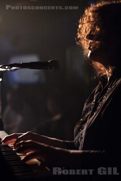 BABY DEE - 2006-09-30 - PARIS - El Alamein - 